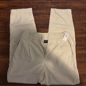 GAP Women's Cream Corduroy Pants!